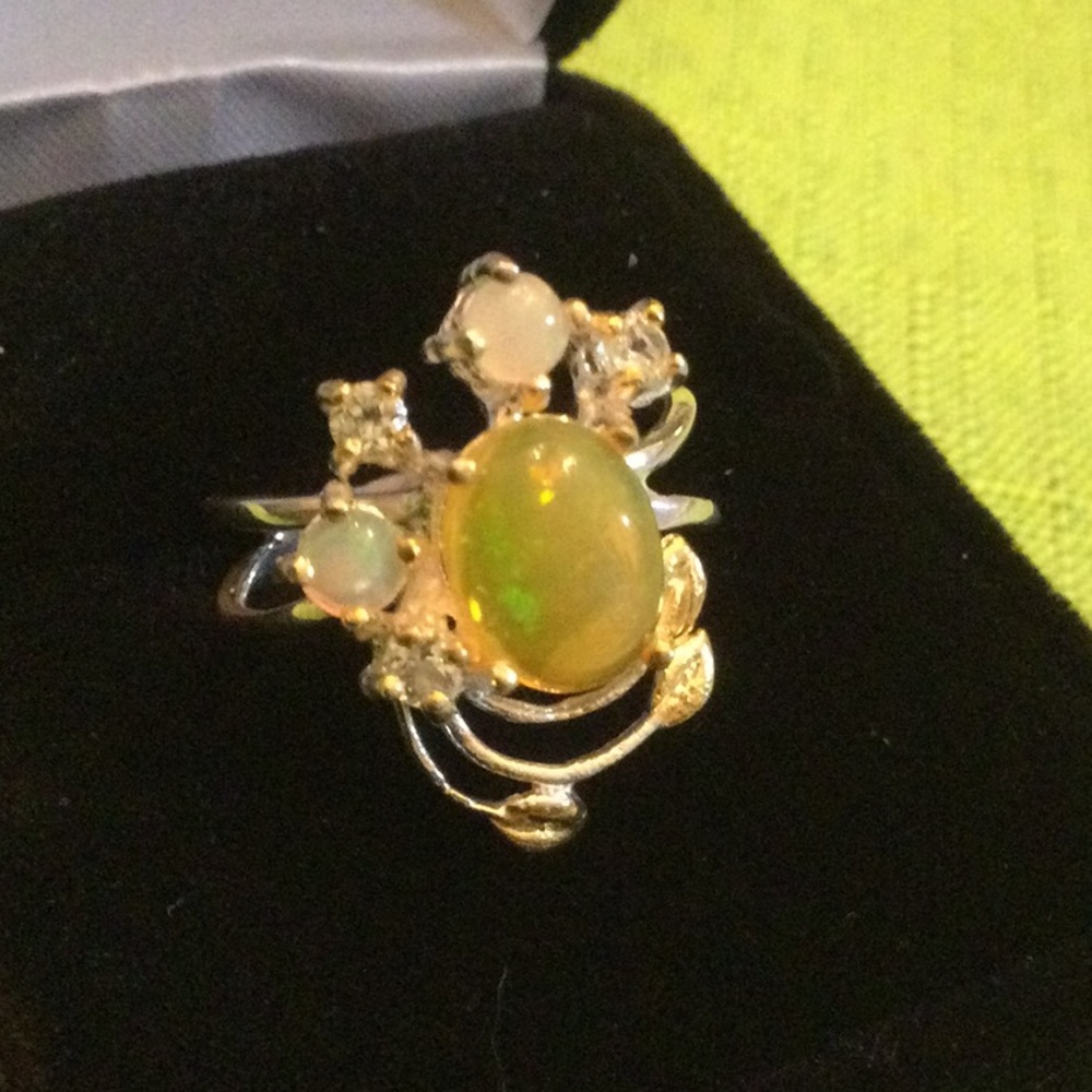 SPECIAL BUY GENUINE OPAL RING 10mm by 8mm Ring - Picture 12 of 12